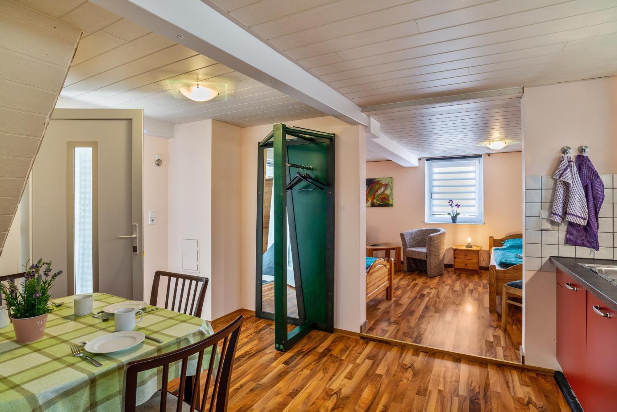 Ferienwohnung Blaues Haus Ubstadt-Weiher Exteriér fotografie